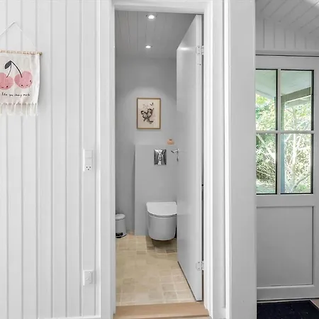 M348-vaeggerlose-gogeurtvej-11 * Bøtø By